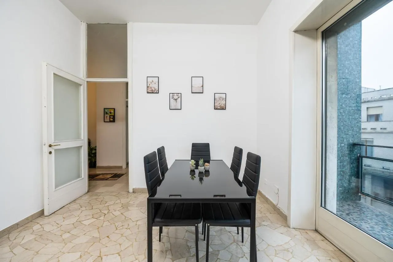 Apartment The Brera Residence - 140Sqm 3Bed2Bath Milan